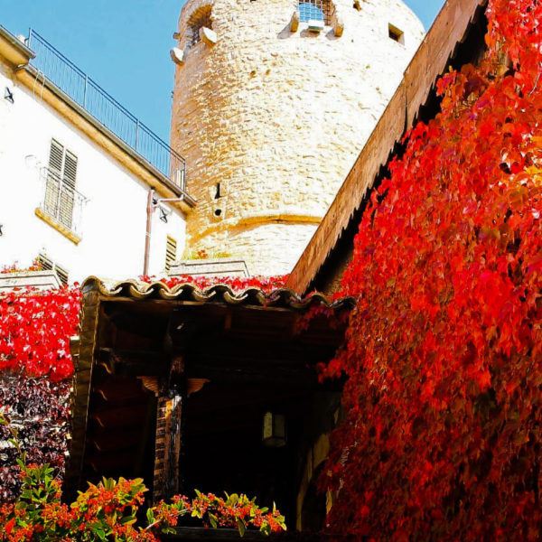 Castello di Barrea - Torre Medievale
